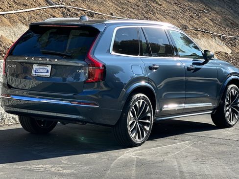 New 2026 Volvo XC90 T8 Ultra image 5