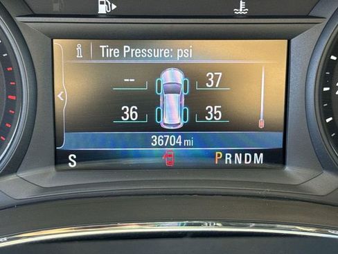 Used 2022 Buick Encore Preferred w/ Safety Package image 11