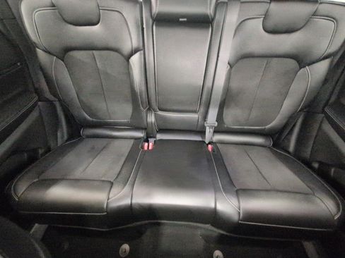 Used 2024 Jeep Grand Cherokee Altitude AWD/4WD image 23