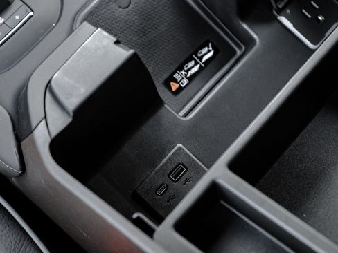 New 2026 GMC Sierra 2500 Denali w/ Denali Reserve Package image 32