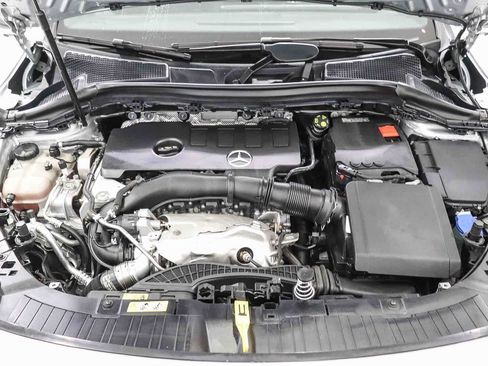 Used 2023 Mercedes-Benz GLA 250 image 28