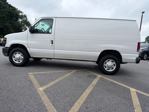 Used 2011 Ford E-250 and Econoline 250 w/ PWR Group RWD image 14