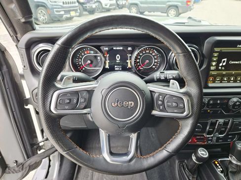 Used 2022 Jeep Wrangler Unlimited Rubicon w/ Trailer Tow Package AWD/4WD image 24