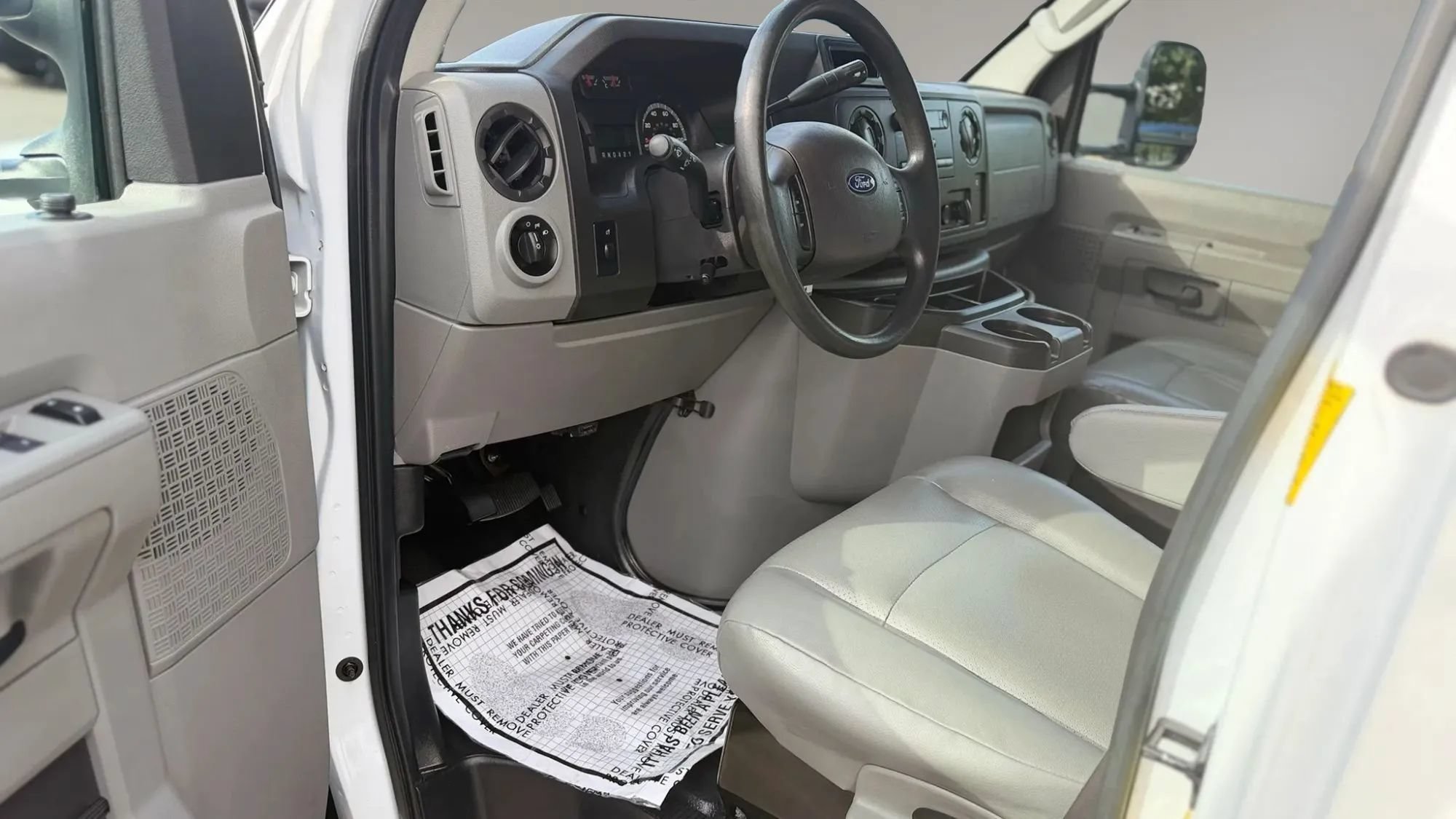 Used 2018 Ford E-350 and Econoline 350 Super Duty w/ Power Windows & Locks Group RWD image 11