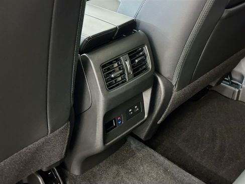 Used 2023 Nissan Rogue SL w/ SL Premium Package AWD/4WD image 29