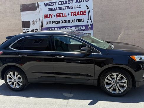 Used 2019 Ford Edge Titanium w/ Cold Weather Package AWD/4WD image 3