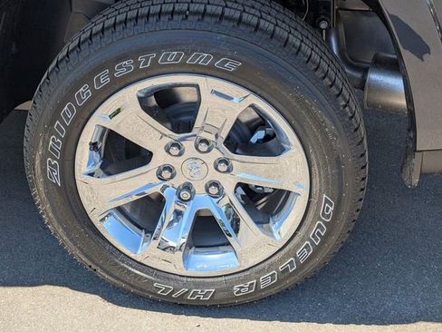 New 2026 RAM 1500 4x4 Crew Cab image 8