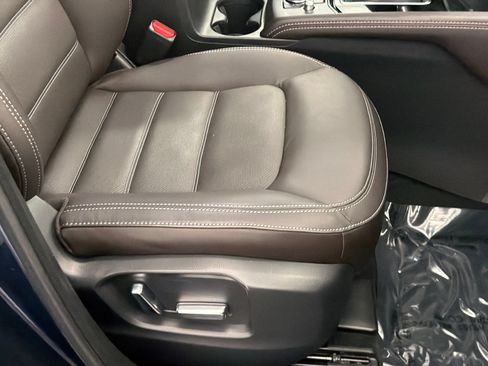 Certified 2025 MAZDA CX-5 Signature AWD/4WD image 12