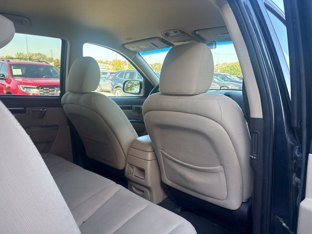 Used 2012 Hyundai Santa Fe GLS FWD image 24