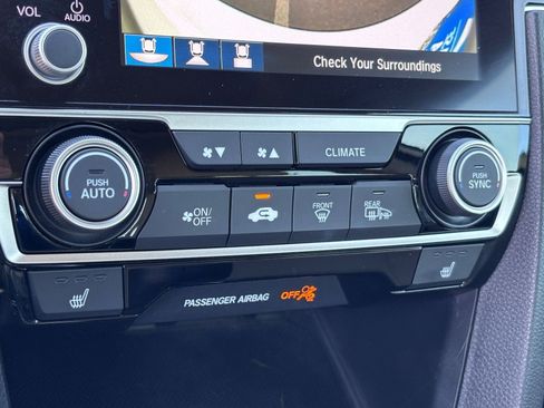 Certified 2019 Honda Civic Touring image 27
