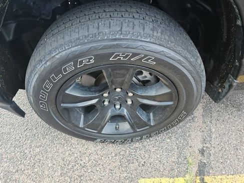Used 2022 RAM 1500 Big Horn AWD/4WD image 13