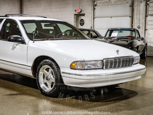 Used 1996 Chevrolet Caprice Classic image 13