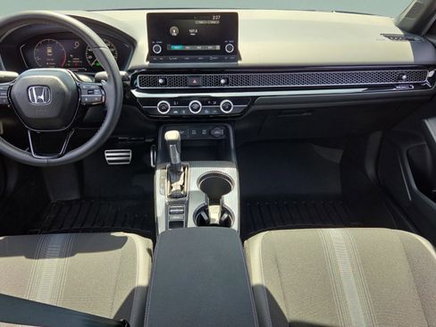 Certified 2025 Honda Civic Sport image 11
