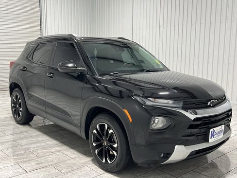 Used 2022 Chevrolet TrailBlazer LT w/ LPO, Blackout Package image 7