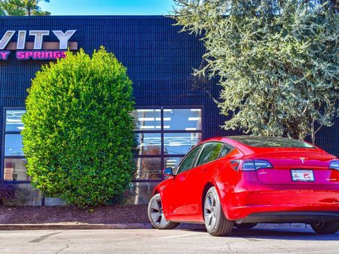 Used 2021 Tesla Model 3 Long Range image 13