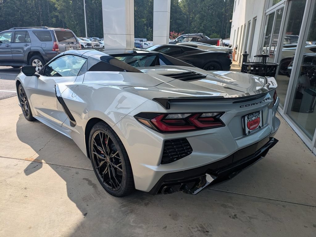 New 2027 Chevrolet Corvette Stingray Convertible w/ 2LT RWD image 4