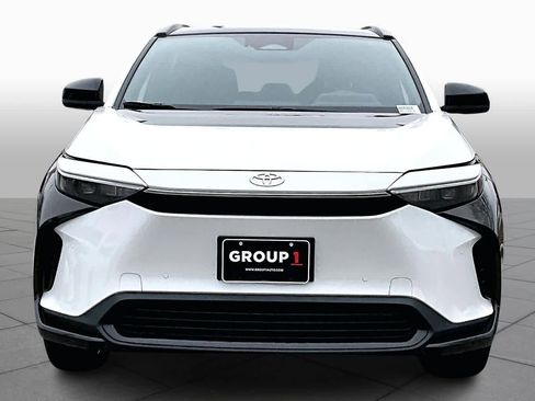 Used 2024 Toyota bZ4X XLE image 3