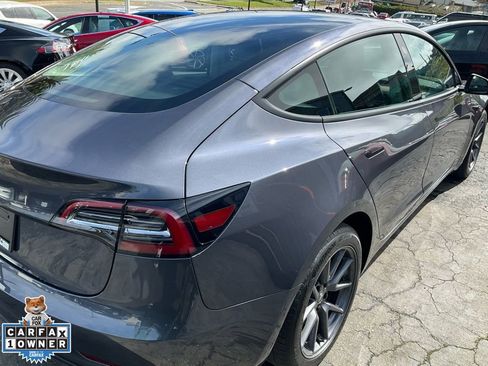 Used 2023 Tesla Model 3 Standard Range image 85