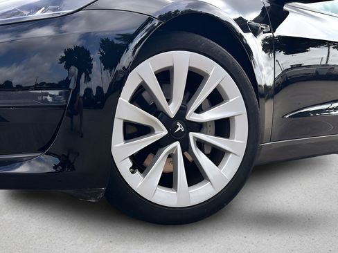 Used 2021 Tesla Model 3 Standard Range Plus RWD image 27