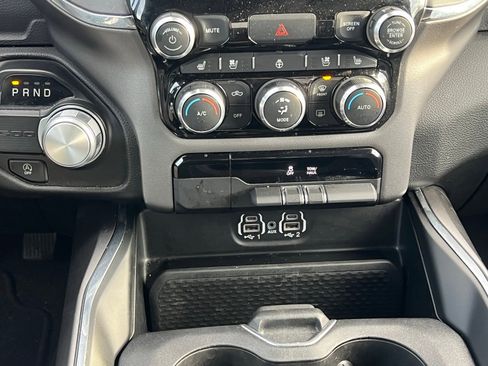 Used 2024 RAM 1500 Laramie image 31