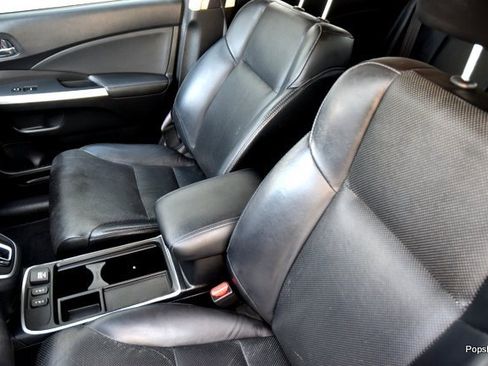 Used 2016 Honda CR-V Touring image 9