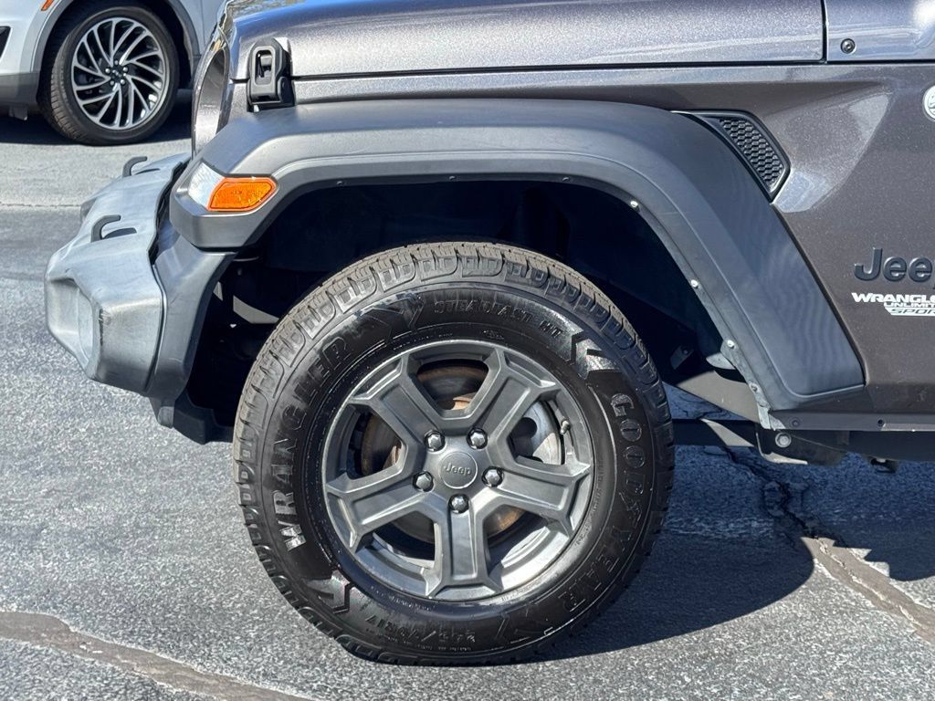 Used 2021 Jeep Wrangler Unlimited Sport AWD/4WD image 33