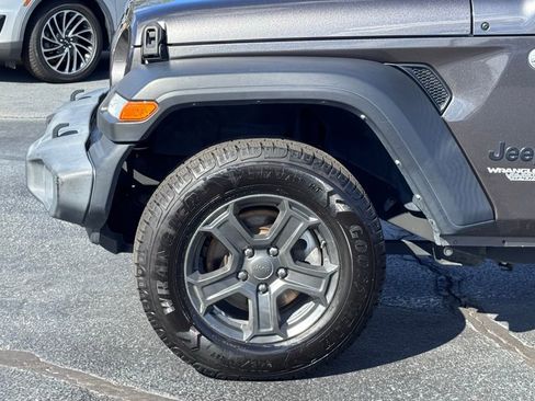 Used 2021 Jeep Wrangler Unlimited Sport AWD/4WD image 33
