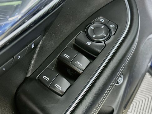 Used 2023 Buick Envision Essence AWD/4WD image 17