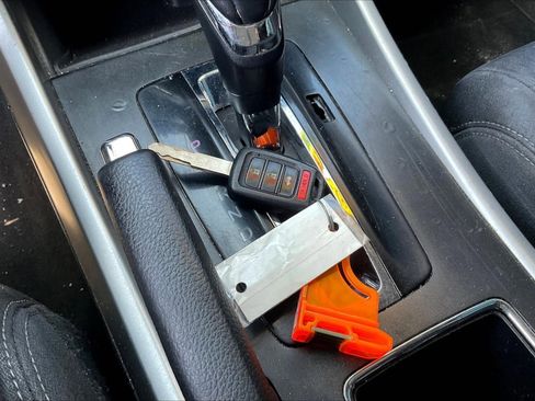 Used 2015 Honda Accord Sport image 11