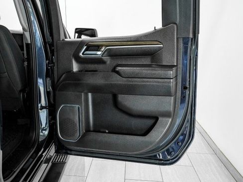 Used 2022 Chevrolet Silverado 1500 LT Trail Boss image 43