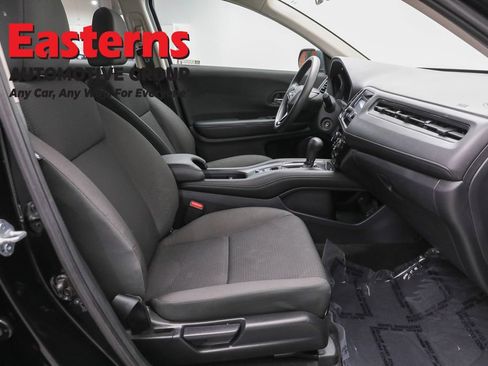 Used 2021 Honda HR-V LX image 22