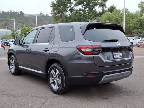Certified 2023 Honda Pilot EX-L image 7
