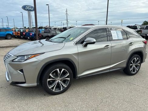 Used 2017 Lexus RX 350 FWD w/ Premium Package image 3