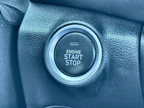 Used 2023 Hyundai Kona SEL AWD/4WD image 17
