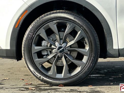 Used 2022 Kia Sorento SX Prestige w/ Rust Color Package image 37