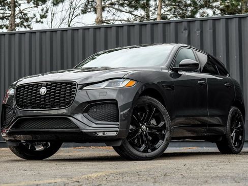 New 2026 Jaguar F-PACE R-Dynamic S image 1