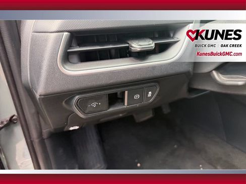 Used 2025 Kia K4 FWD image 19