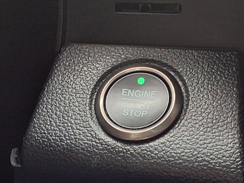 Used 2020 Ford F150 Raptor w/ Equipment Group 802A Luxury image 13