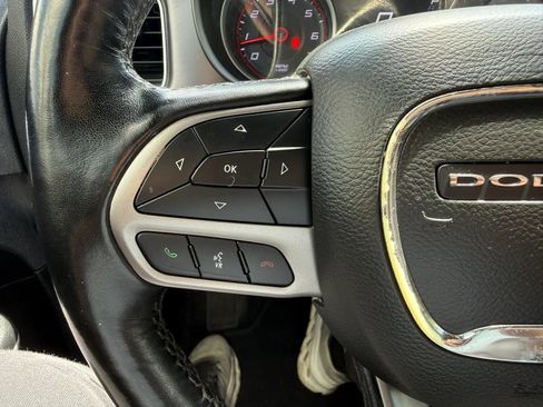 Used 2021 Dodge Charger SXT w/ Leather Interior Group RWD image 30