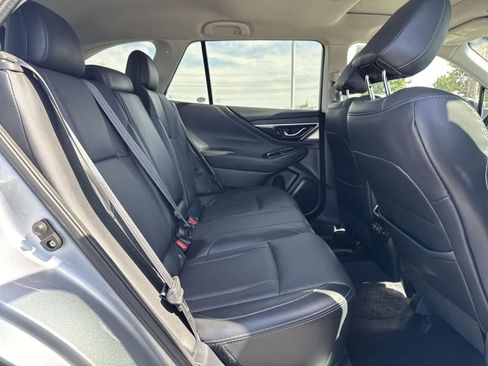 Used 2022 Subaru Outback Limited XT image 36