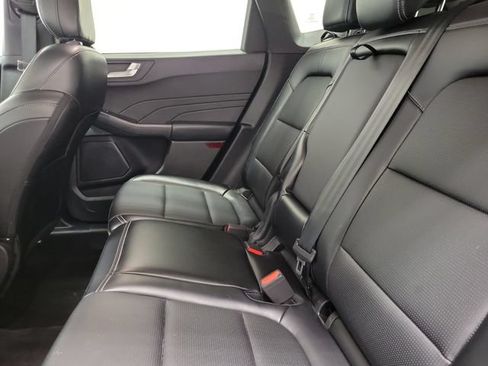 Used 2025 Ford Escape Platinum AWD/4WD image 11