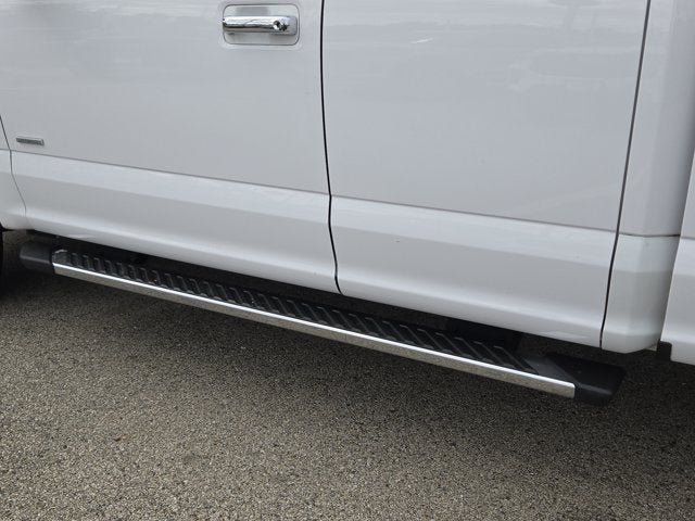 Used 2015 Ford F150 XLT w/ Equipment Group 302A Luxury AWD/4WD image 17
