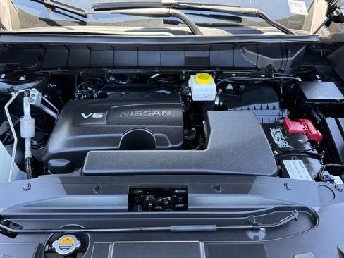 Used 2023 Nissan Pathfinder SL FWD image 32
