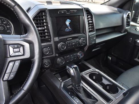 Used 2019 Ford F150 XLT w/ Equipment Group 302A Luxury RWD image 8