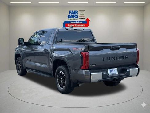 Used 2022 Toyota Tundra SR5 AWD/4WD image 10