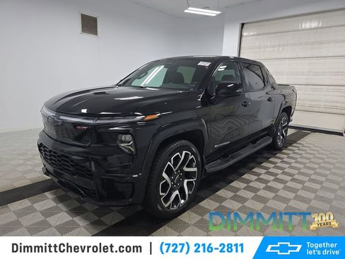 Used 2025 Chevrolet Silverado EV RST AWD/4WD image 1