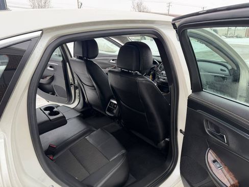 Used 2014 Chevrolet Impala LT w/ Convenience Package image 26