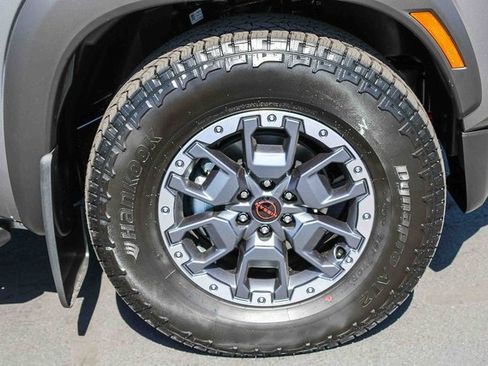 New 2026 Nissan Frontier Pro-X w/ Pro-X Convenience Package image 10