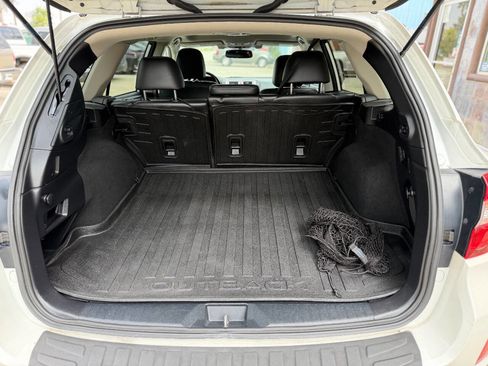 Used 2015 Subaru Outback 3.6R Limited image 18