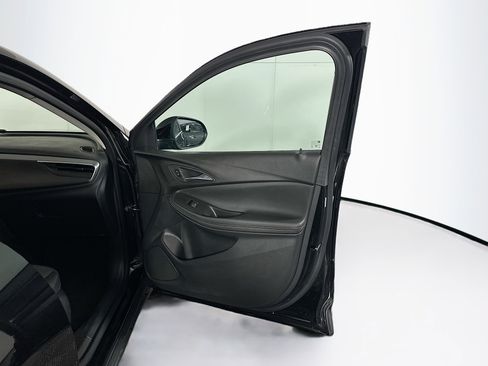 Used 2025 Buick Encore GX Preferred image 30